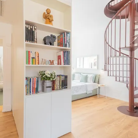 Apartamento Rooftop Nest In Center By Rent Como